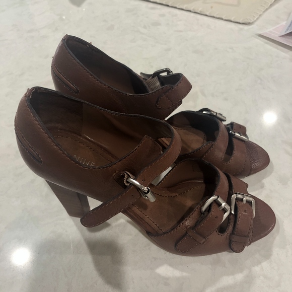 Nine West Sandal Heels - Picture 2 of 4